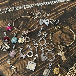 Origami Owl (This purchase includes all of the pieces pictured)